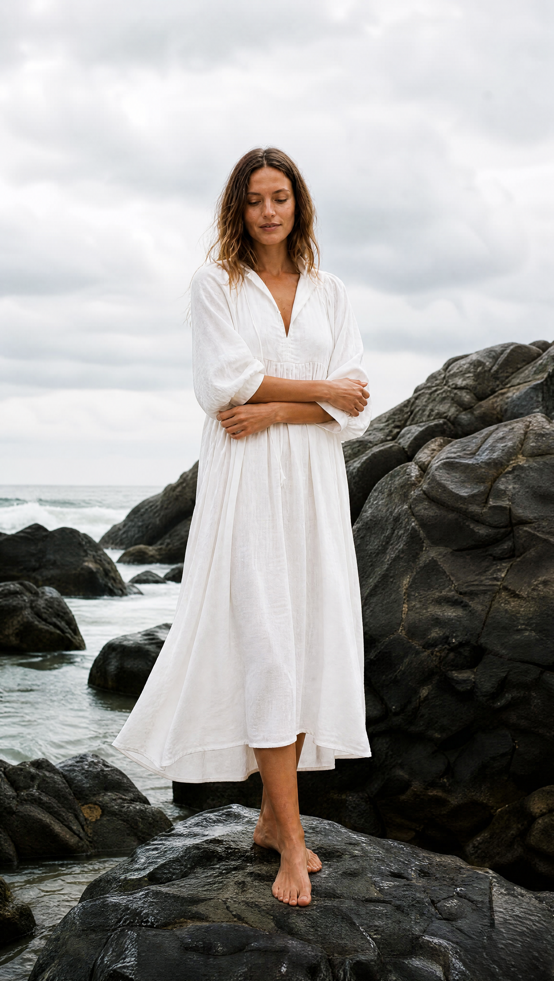 Noor Midi Dress – White