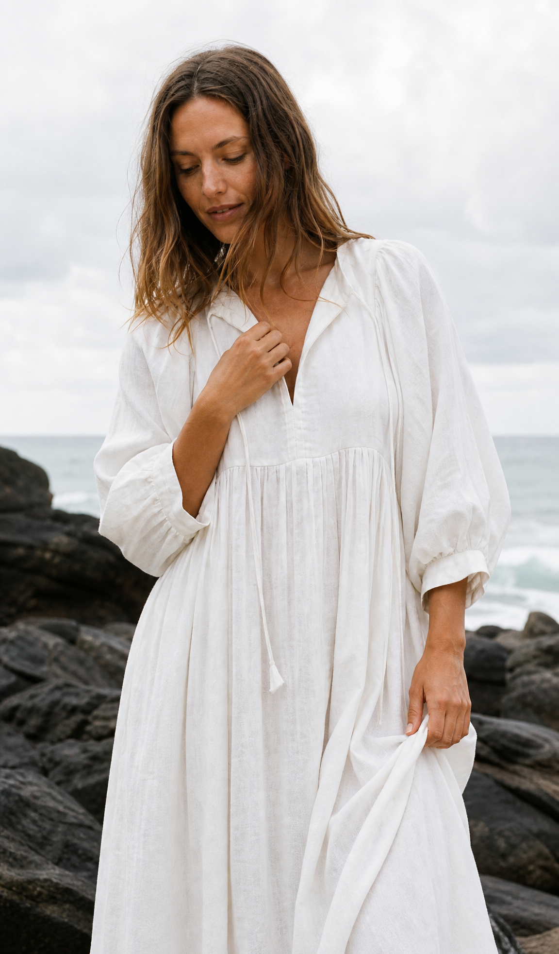 Noor Midi Dress – White